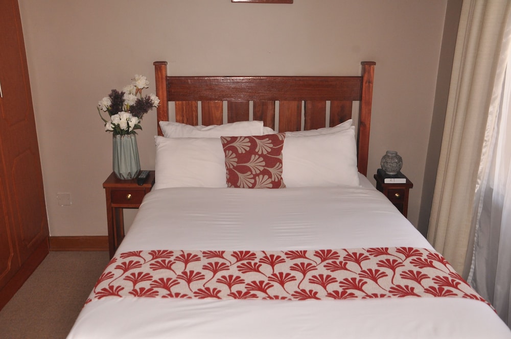 Standard Room photo 1