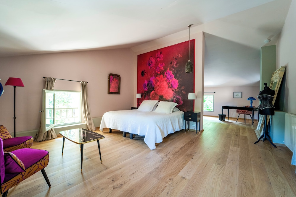 Deluxe Double Room, Garden View photo 1