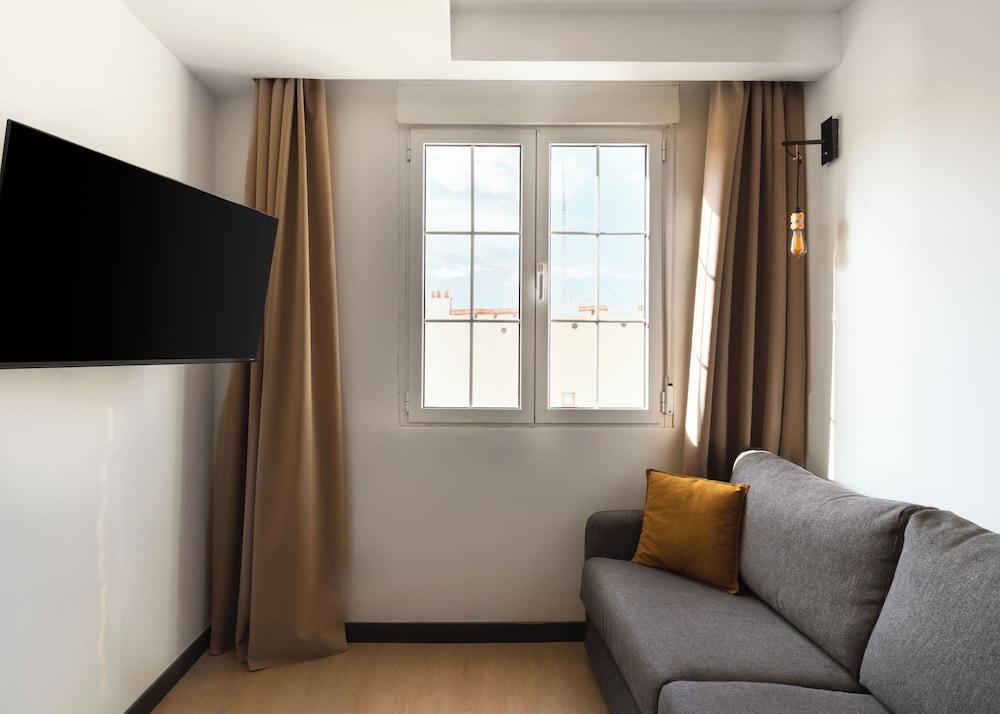 Comfort Studio with Sofa Bed photo 2