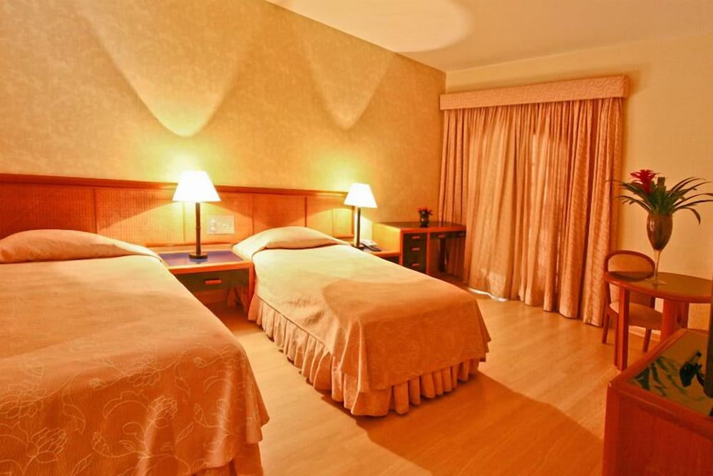 Quarto Duplo Twin Com Banheira photo 2