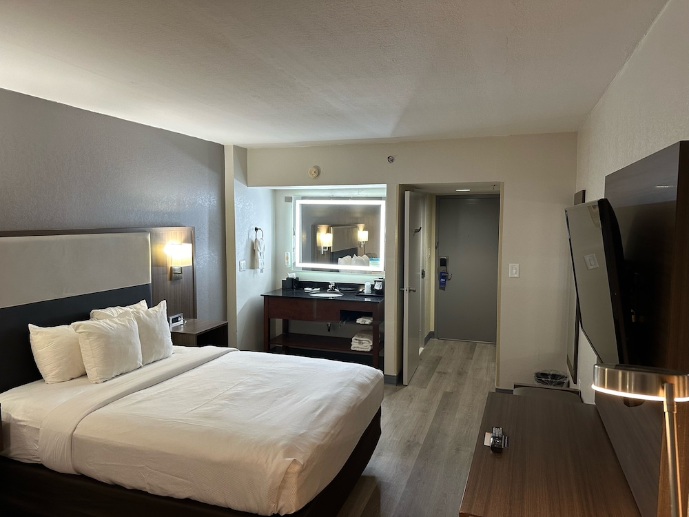 Room, 1 Queen Bed, Accessible, Non Smoking - Photo 1