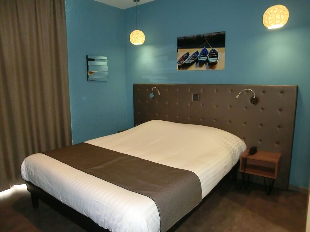 Double Room, Balcony, Sea View photo 3