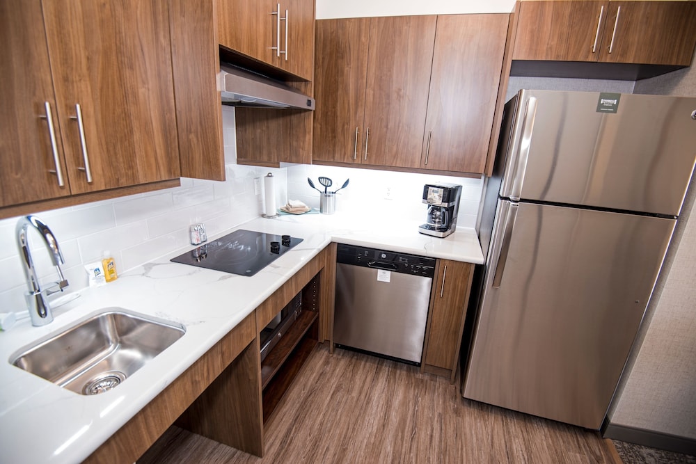 Staybridge Suites - Red Deer North by IHG, Billede 3