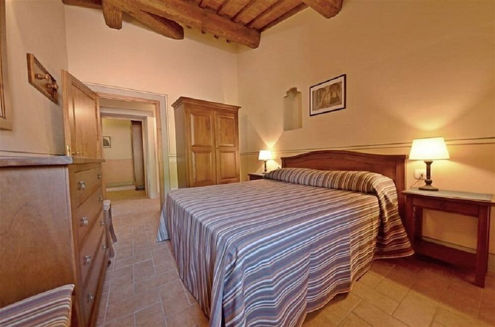 Superior Apartment, 4 Bedrooms photo 2