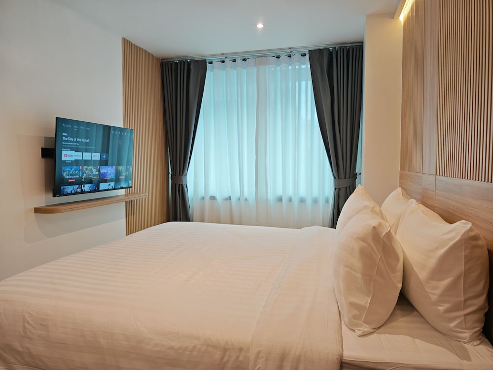 Standard Double Room, Non Smoking, City View photo 1
