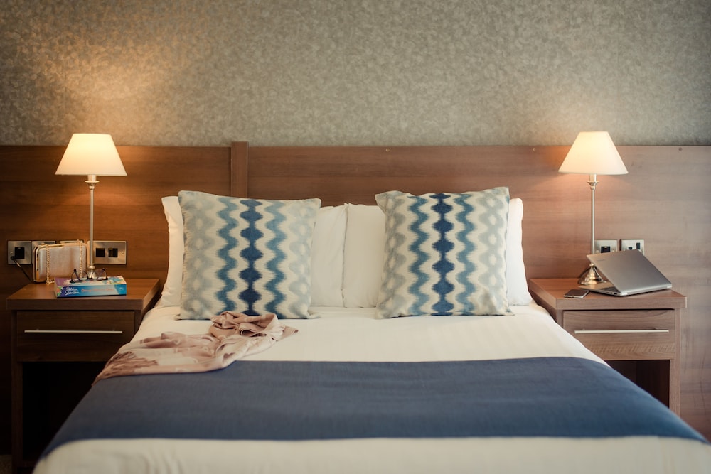 Classic King or Twin Room
