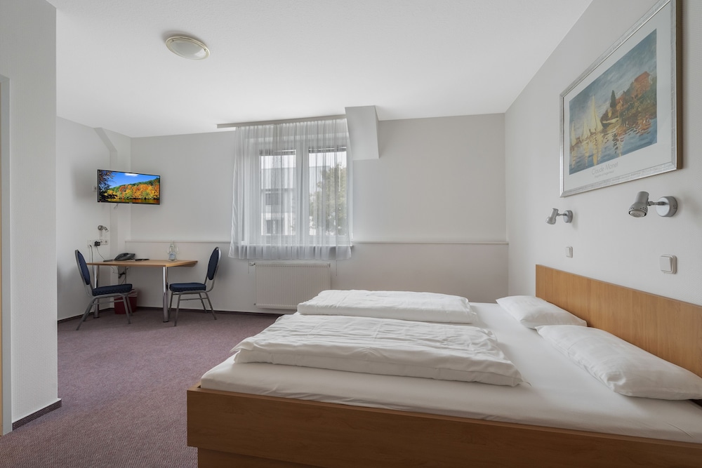 Double Room - Photo 1