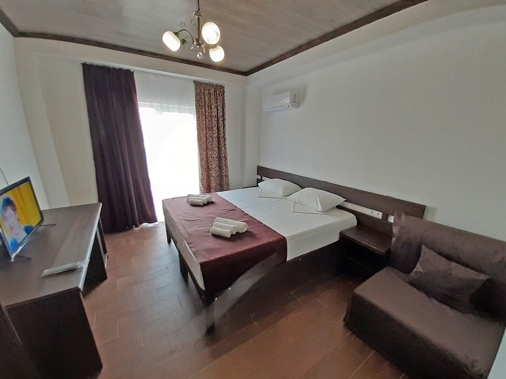 Family Triple Room photo 3