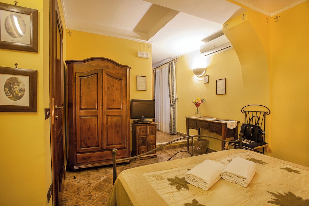 Classic Double Room, 1 Bedroom photo 1