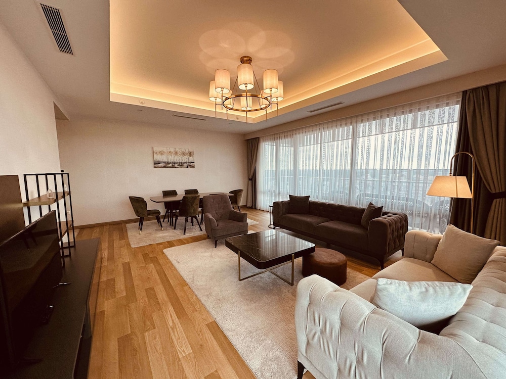 4 Bedroom Suite photo 2
