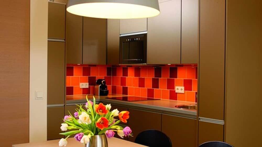 Economy Apartment, 1 Queen Bed with Sofa bed