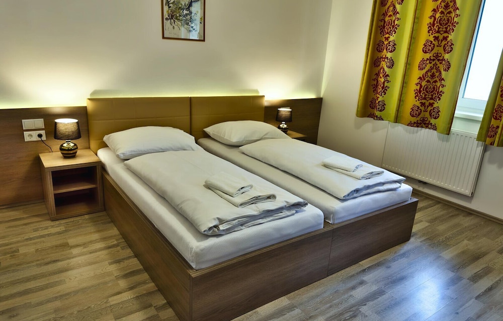 Comfort Triple Room photo 2