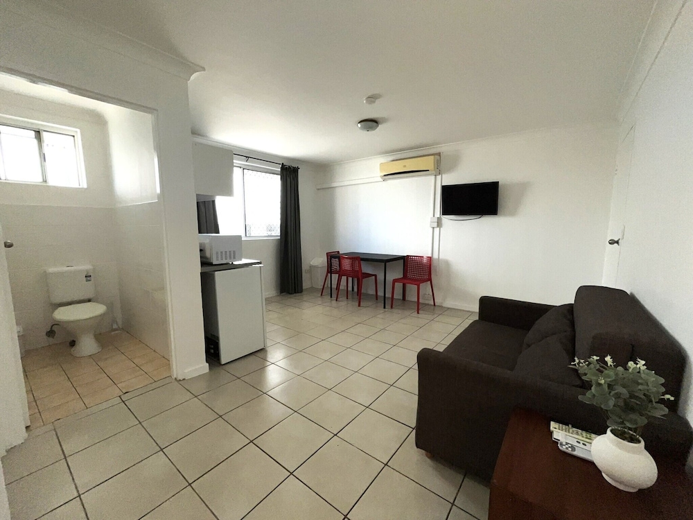 Basic Apartment, 1 Bedroom - Photo 7