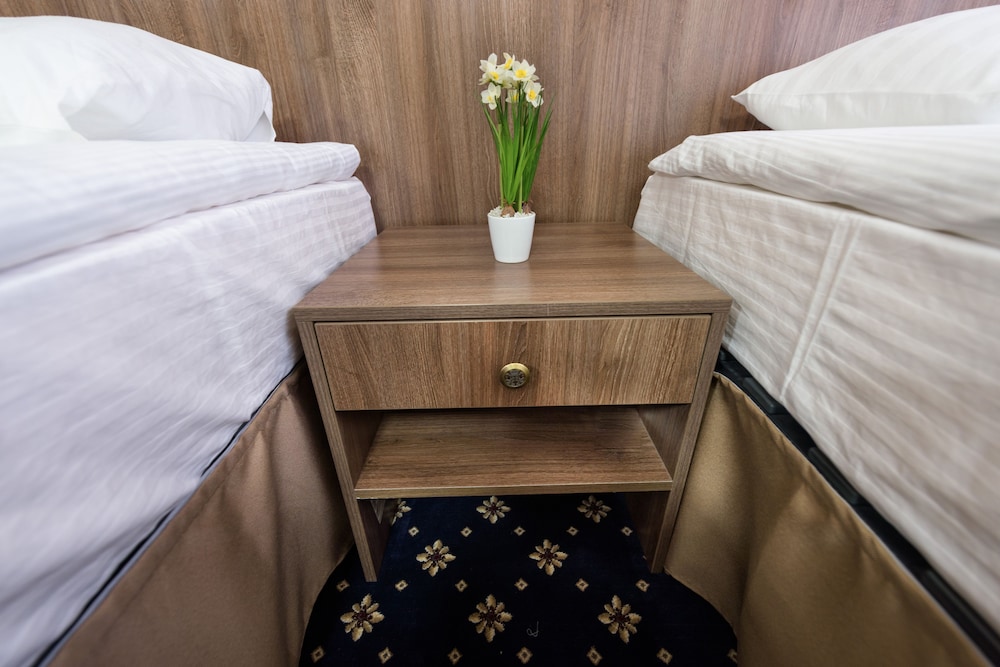 Suite, 1 Bedroom photo 2