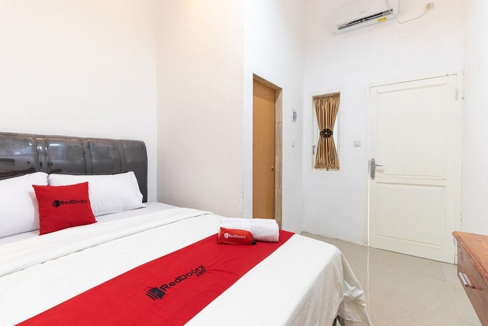 Double Room (Reddoorz)