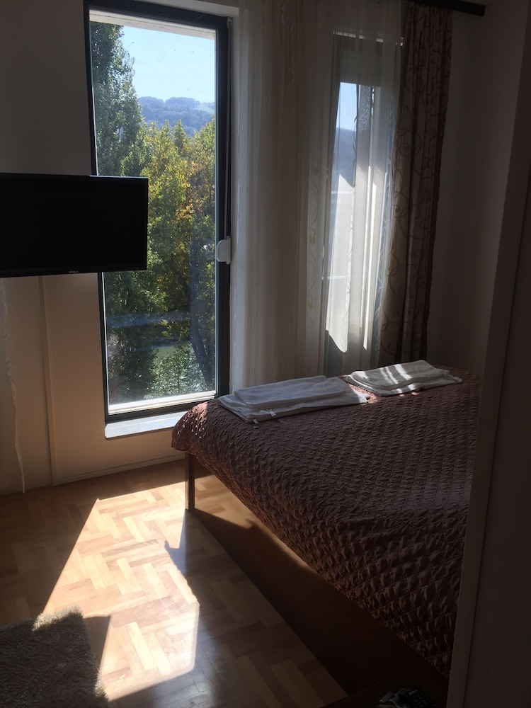 Classic Room, Multiple Beds, River View