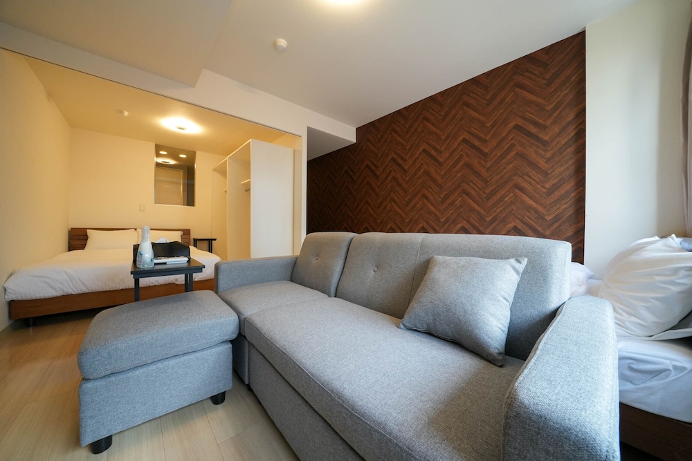 Standard Twin Room - Photo 12