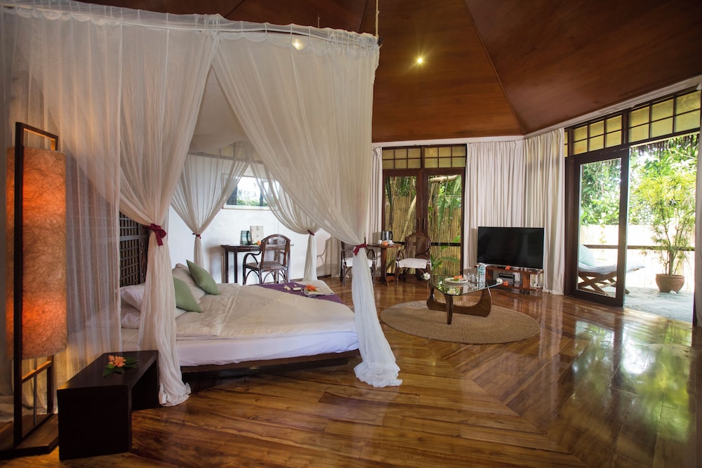 Garden Villa - Photo 2
