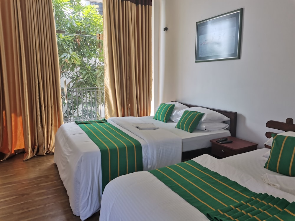 Luxury Double Room, 1 Bedroom, Non Smoking, Garden View photo 1