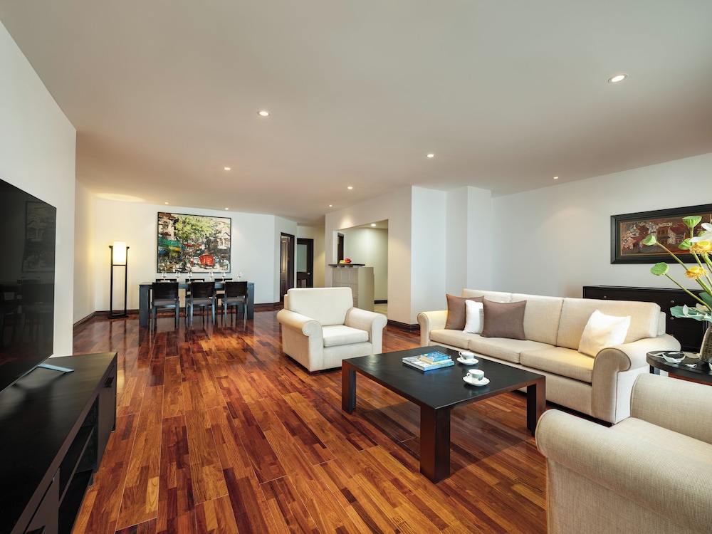 Deluxe Apartment, City View photo 1