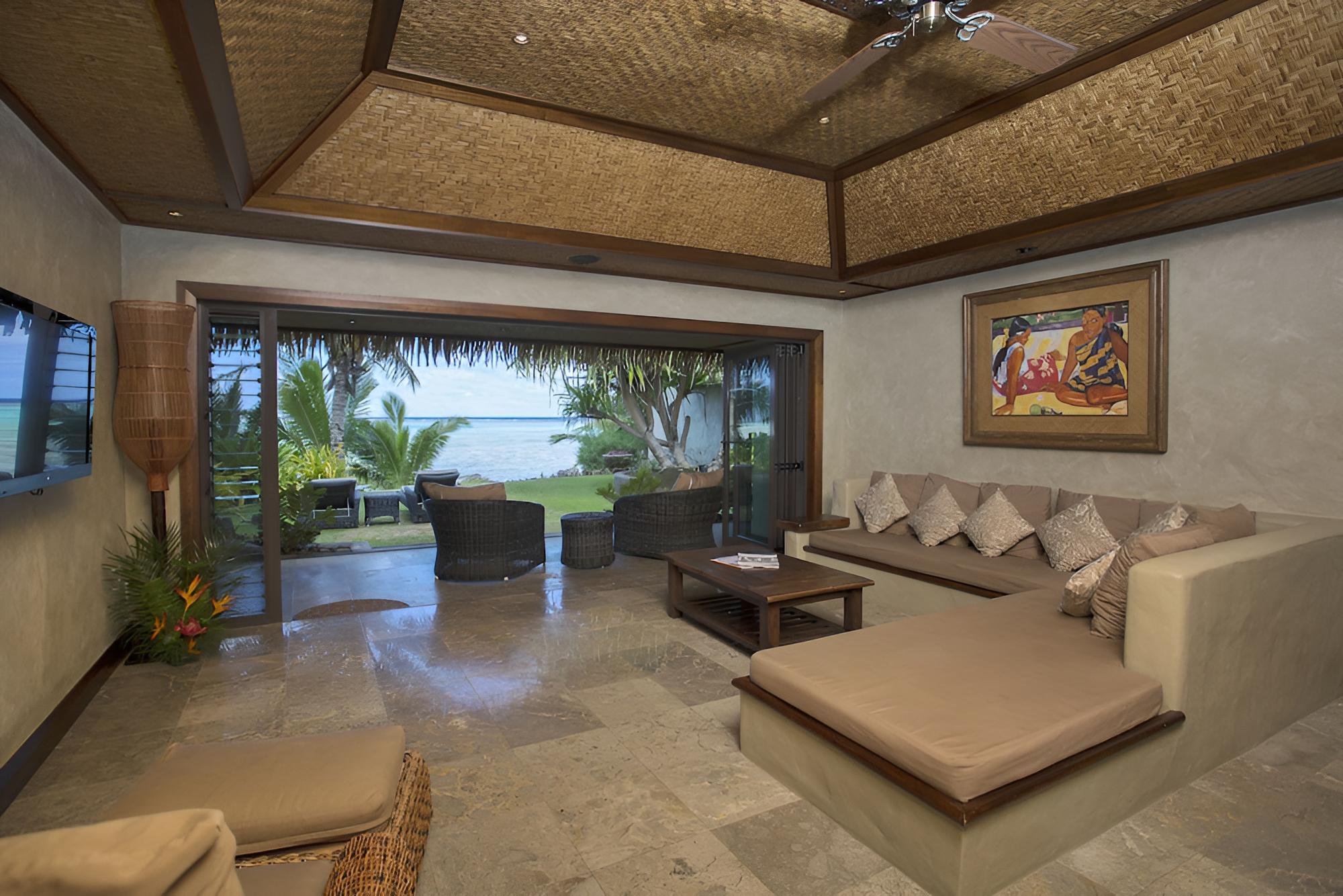 Ultimate Beachfront Villa (3 Bedroom)