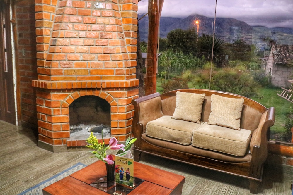 Family House, 2 Bedrooms, Connecting Rooms, Hill View photo 1