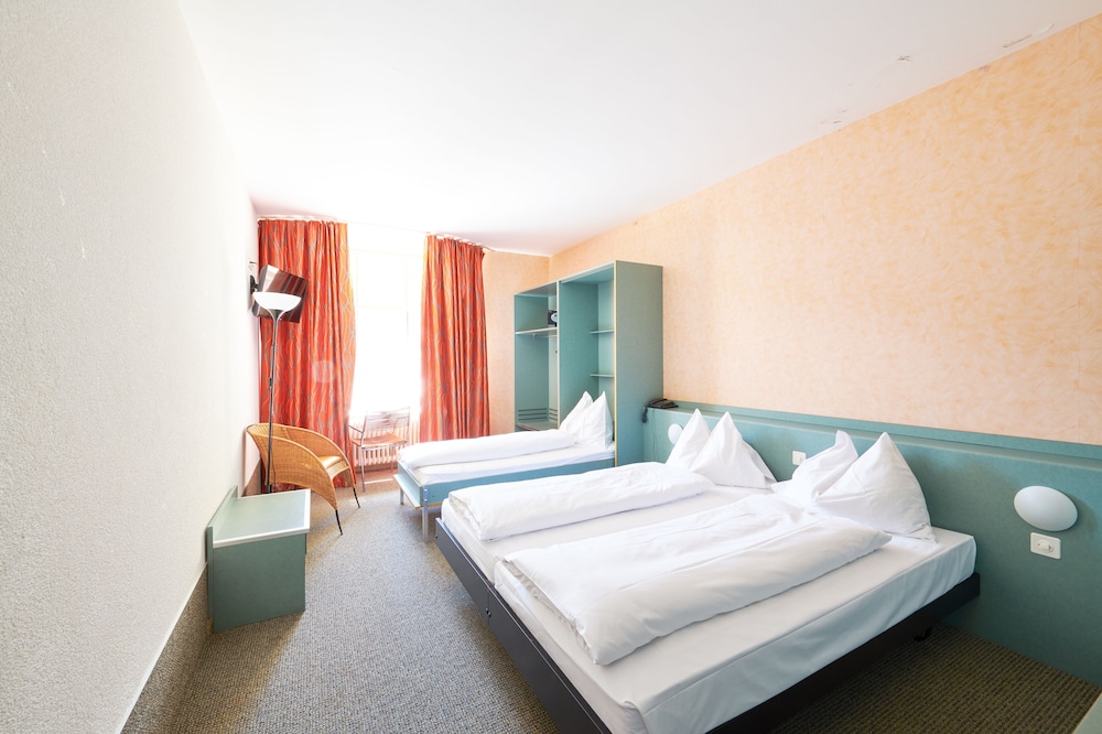 Comfort Triple Room - Photo 1