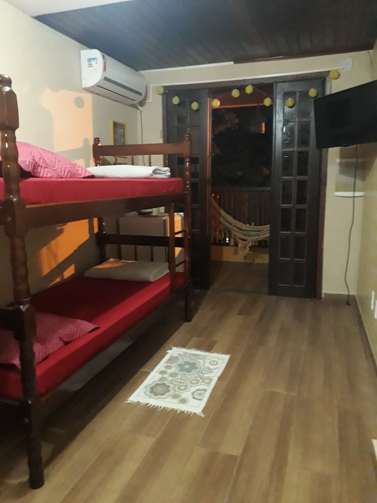 Economy Quadruple Room, 1 Bedroom, Smoking, Beach View photo 1