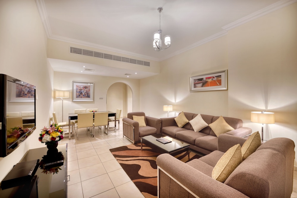Two-bedroom Deluxe city view Apartment with Free Beach Transfer and 15% F&B Discount. photo 3
