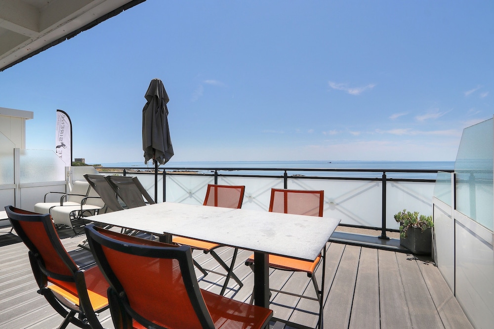 Apartment, Multiple Beds, Sea View photo 3