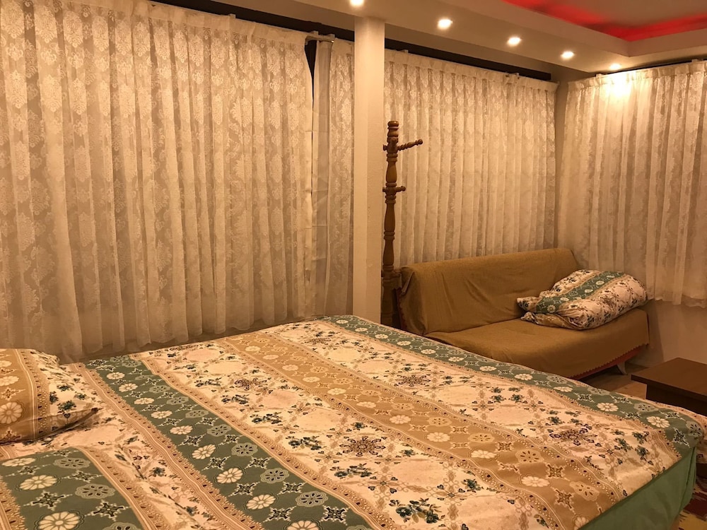Economy Double Or Twin Room, Valley View photo 1