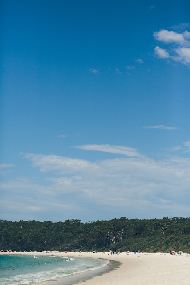 Nelsons Beachfront Cottage - Jervis Bay