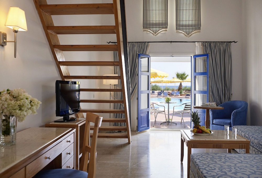 Duplex, Sea View - Photo 3
