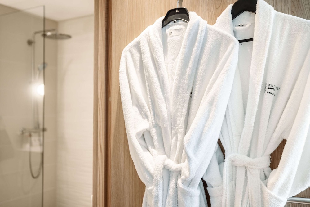 Deluxe Double Room, Non Smoking (King)