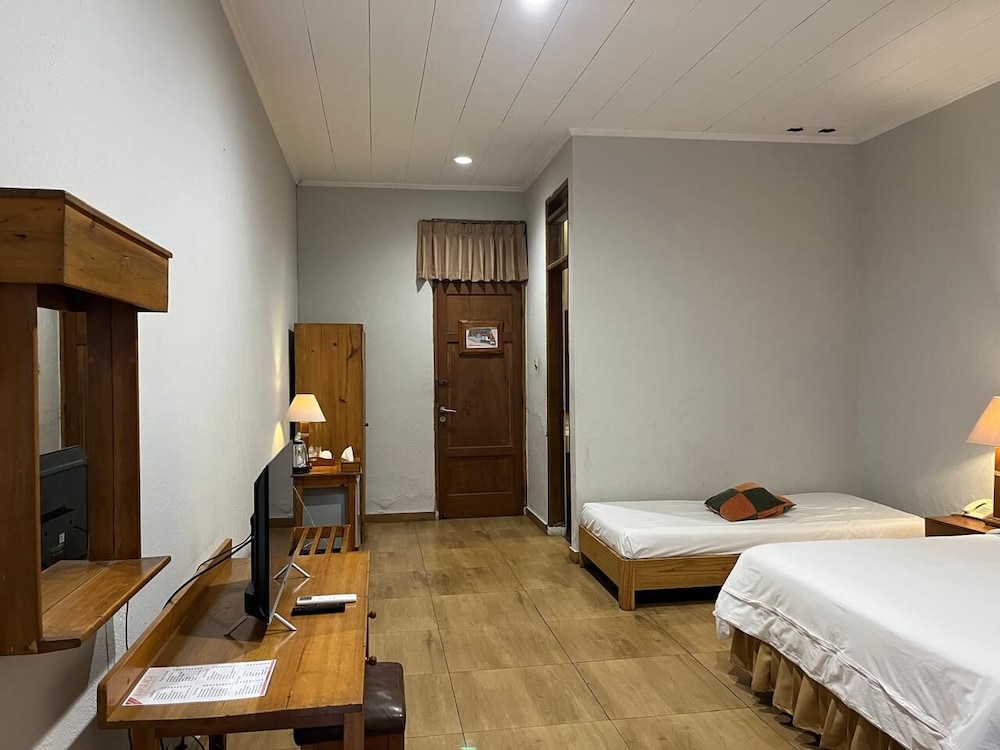 Grand Double Room, Garden View photo 1