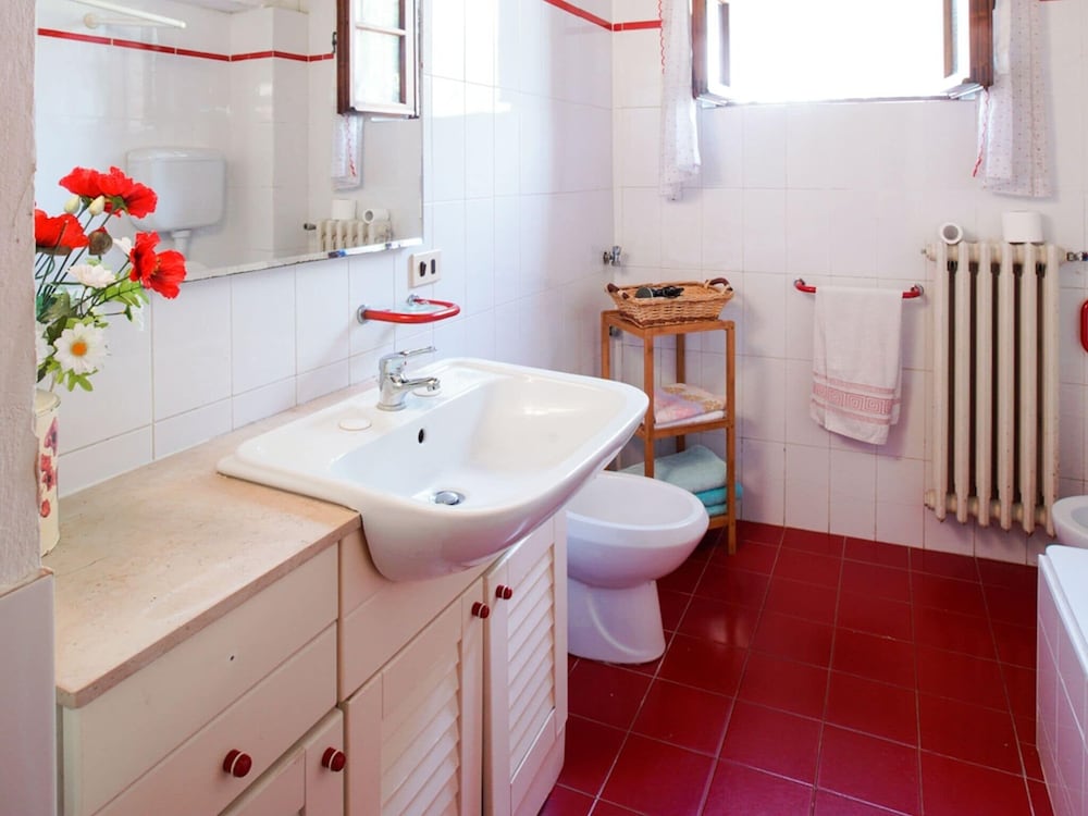 House photo 2