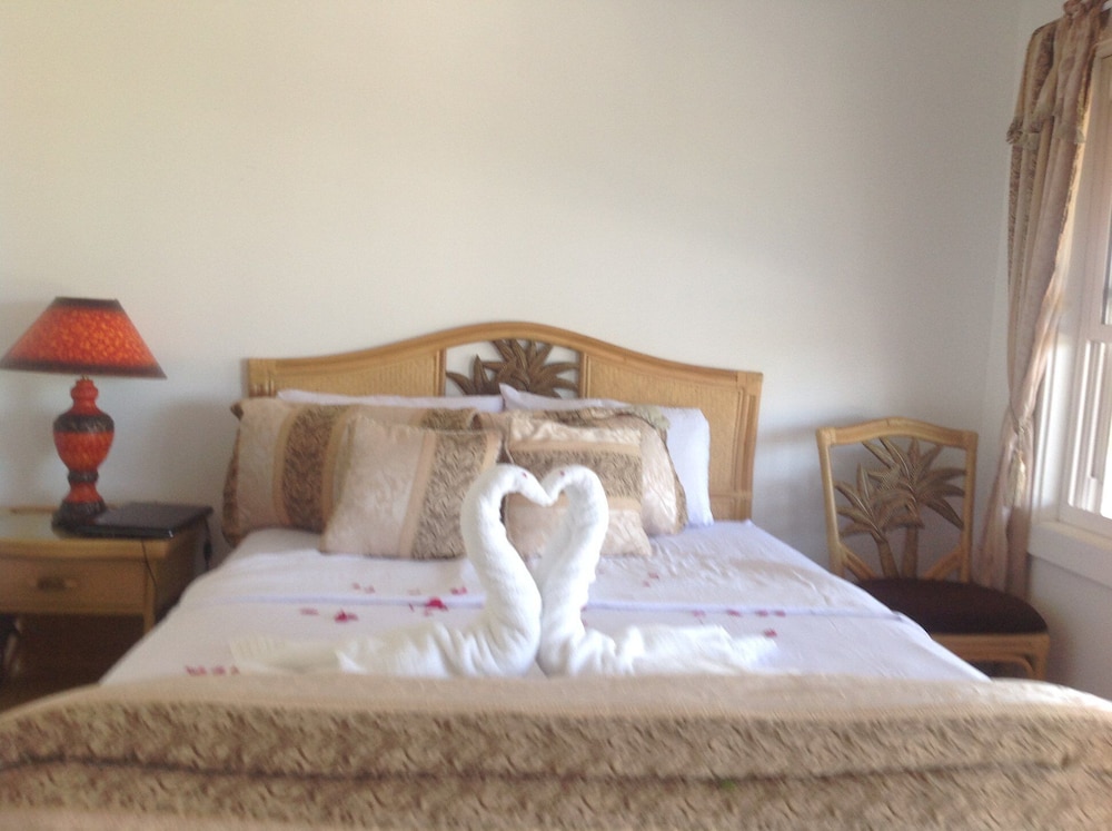 Elite Room, 2 Queen Beds, Non Smoking, Beach View photo 1