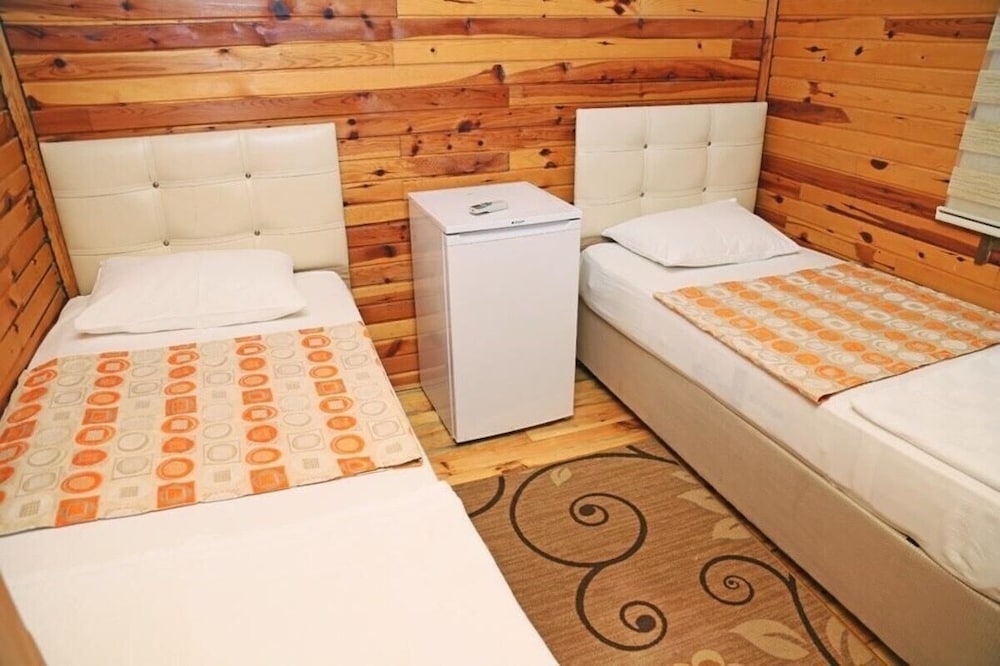 Standard Bungalow, Multiple Beds, Non Smoking, Courtyard View photo 1