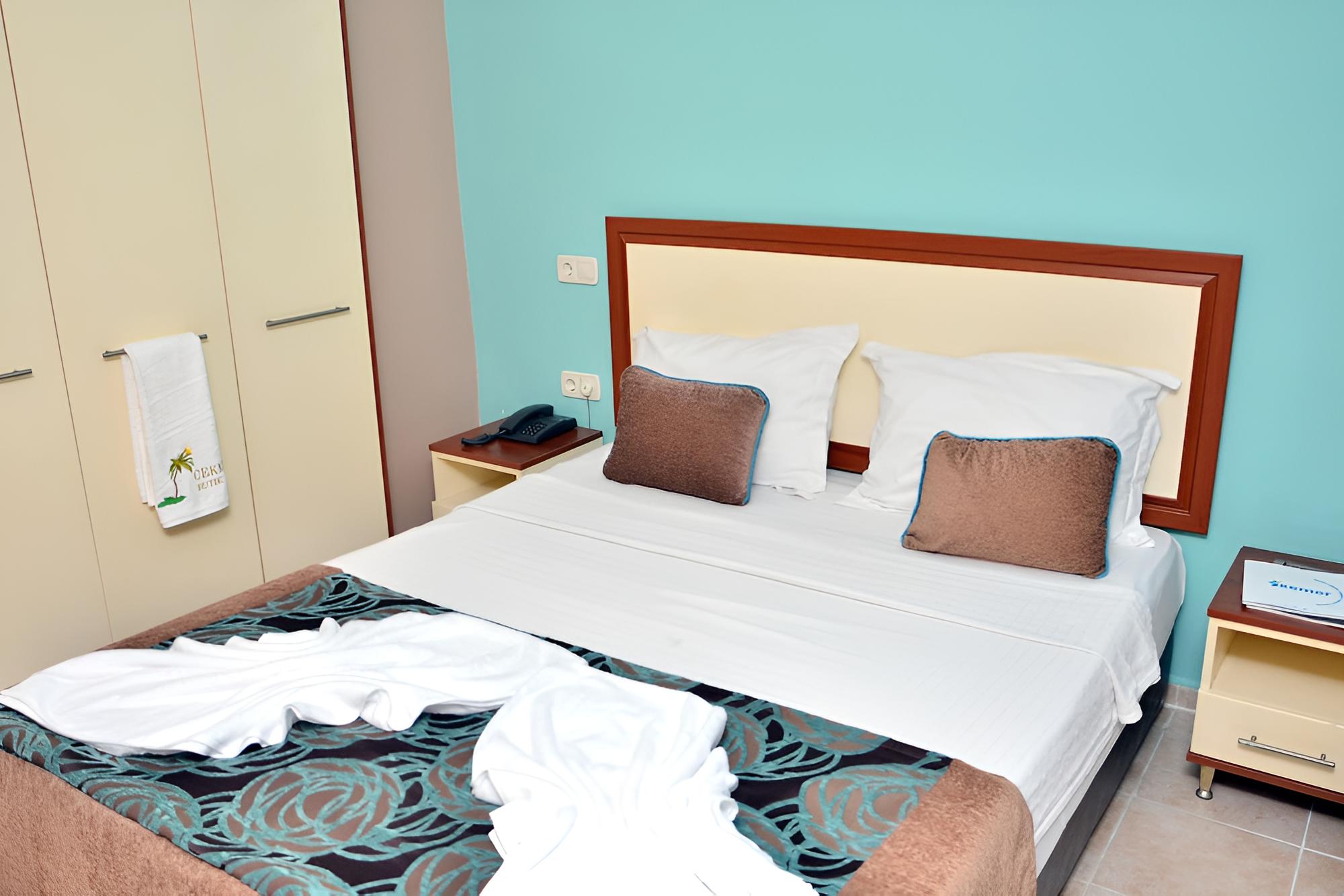 Suite, 1 Bedroom, Kitchen, Mountain View