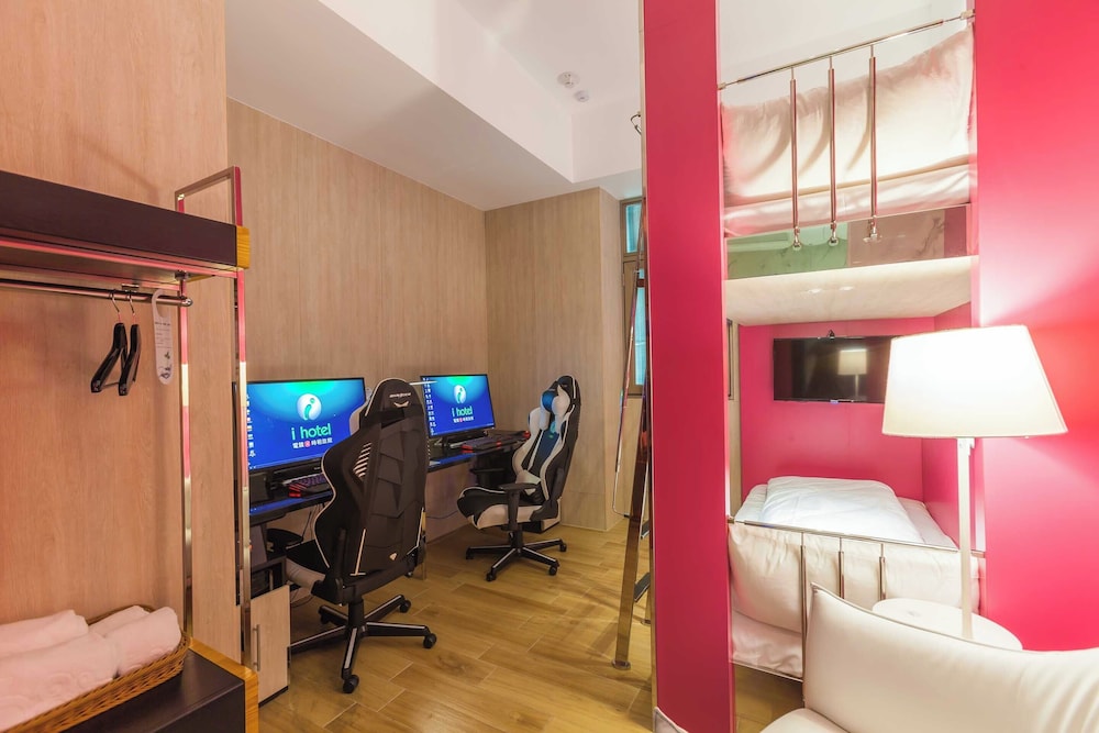 Bunk Room photo 2