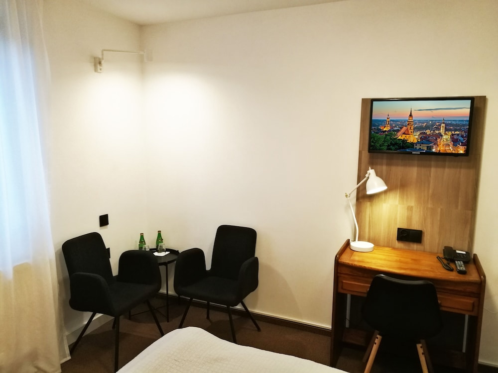 Comfort Twin Room photo 3