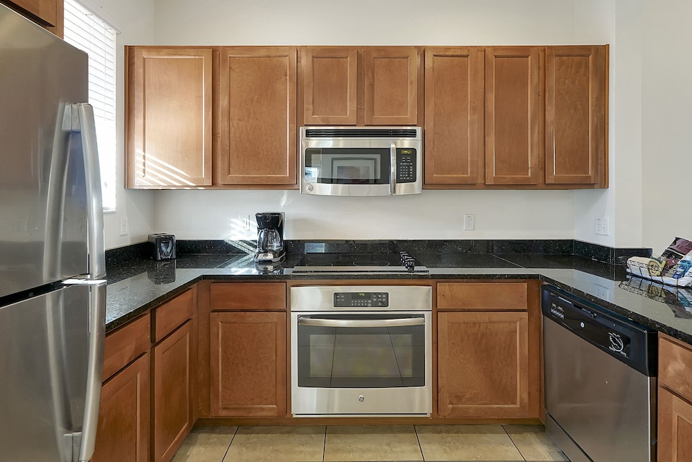 Standard Townhome, 2 Bedrooms, Hot Tub - Photo 14