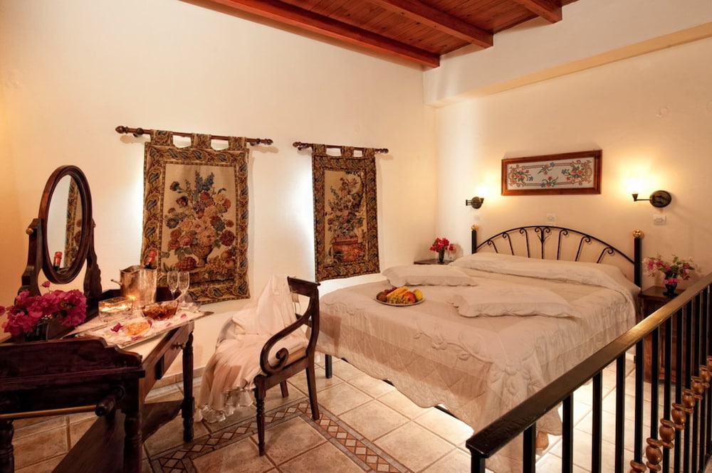 Junior Suite, 1 Bedroom - Photo 10