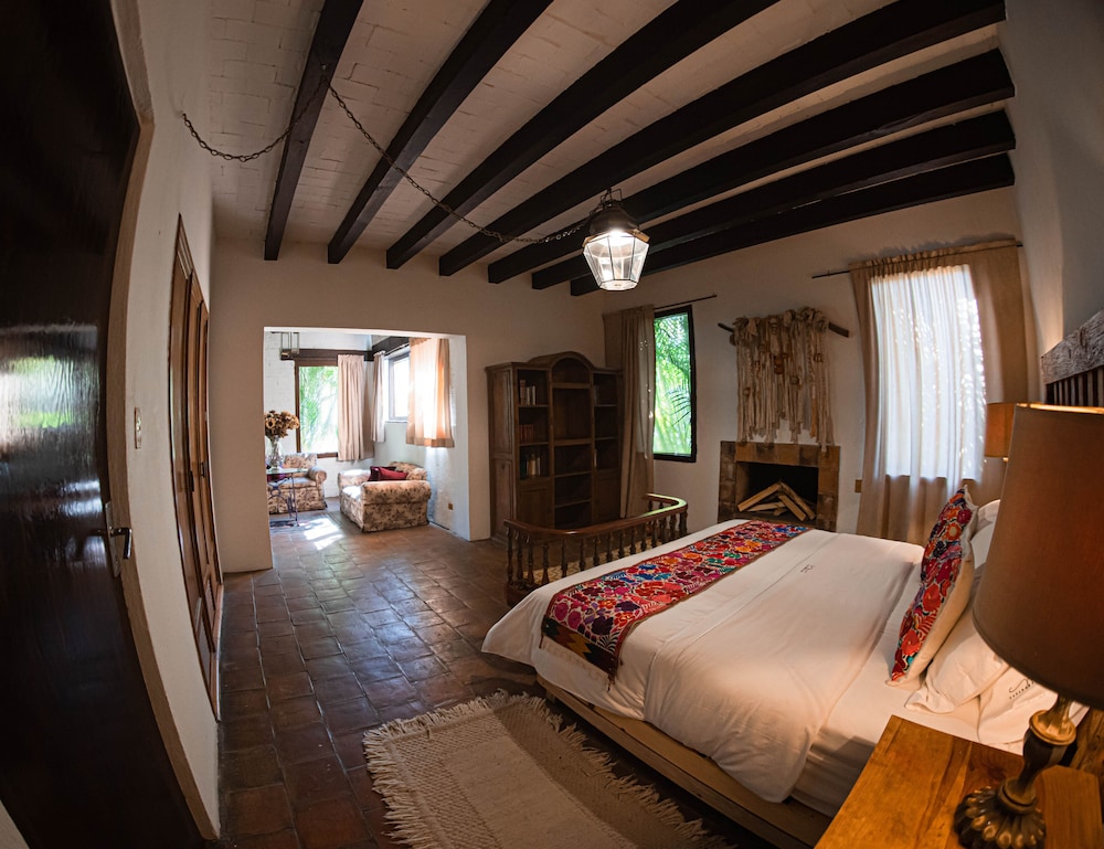 Standard Double Room - Photo 1
