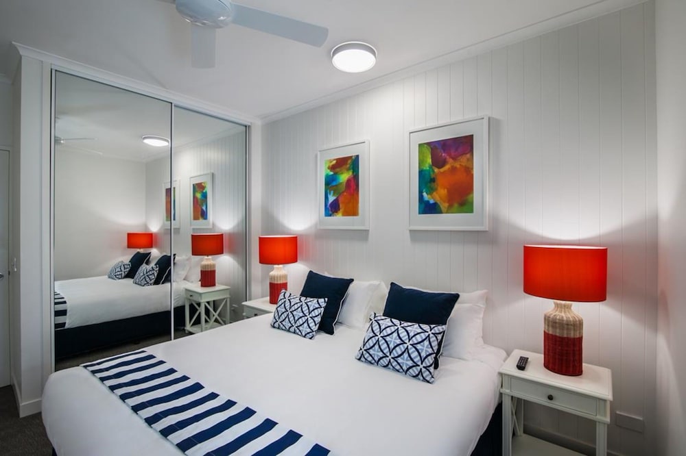 2 Bedroom Platinum Penthouse (2 Bathrooms) photo 2