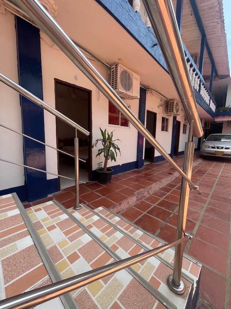 Comfort Triple Room, Courtyard View photo 3