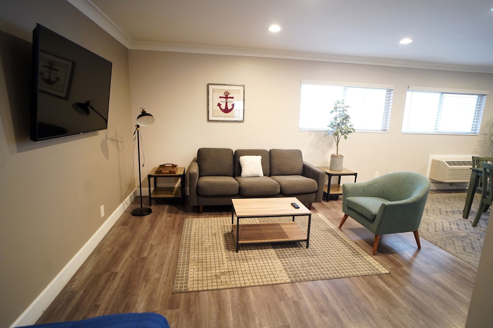 Family Apartment - Photo 4