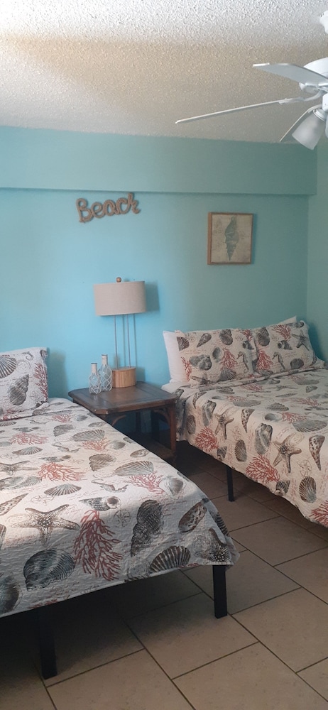 Suite, 2 Double Beds photo 1