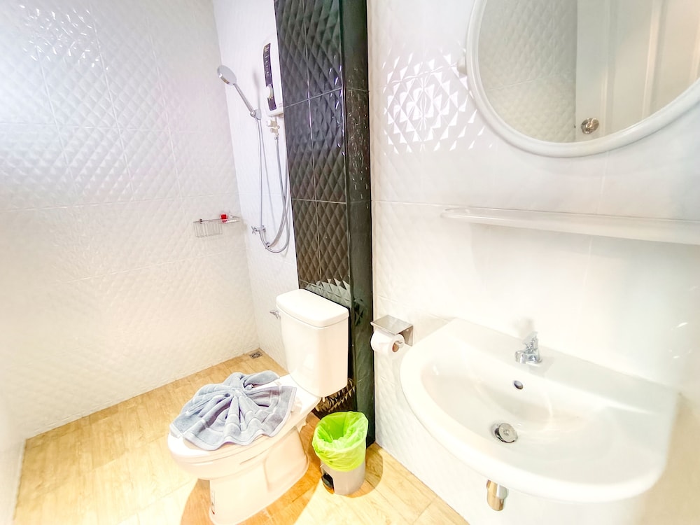 Double Room, Balcony - Photo 5