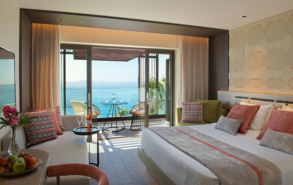 Superior Double Room, Sea View - Photo 1